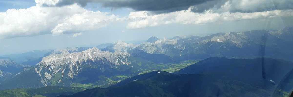 Verortung via Georeferenzierung der Kamera: Aufgenommen in der Nähe von Gemeinde Saalbach-Hinterglemm, Österreich in 0 Meter
